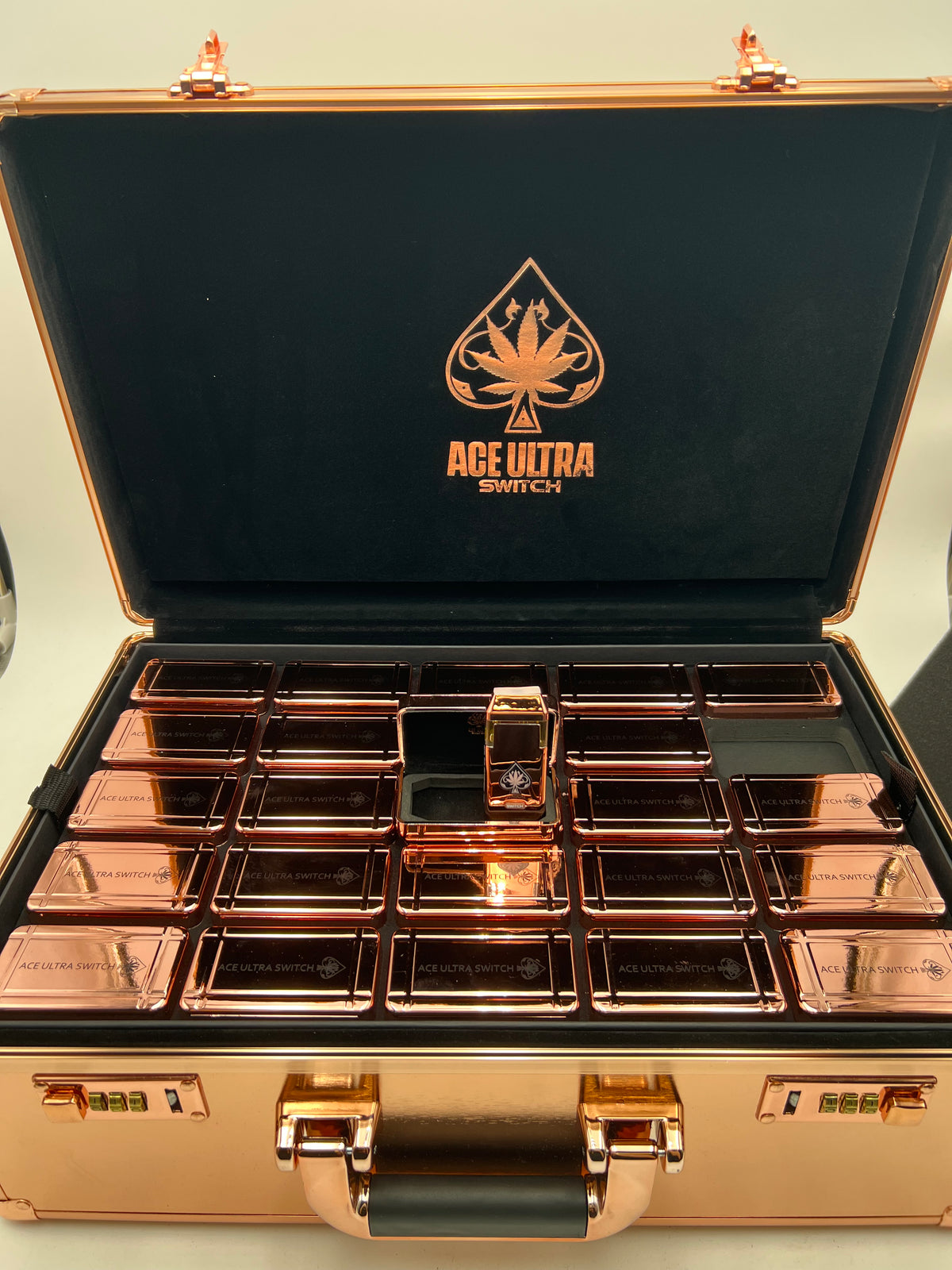 ACE ULTRA SWITCH [9]