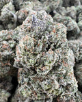 AAA CANDY [700]