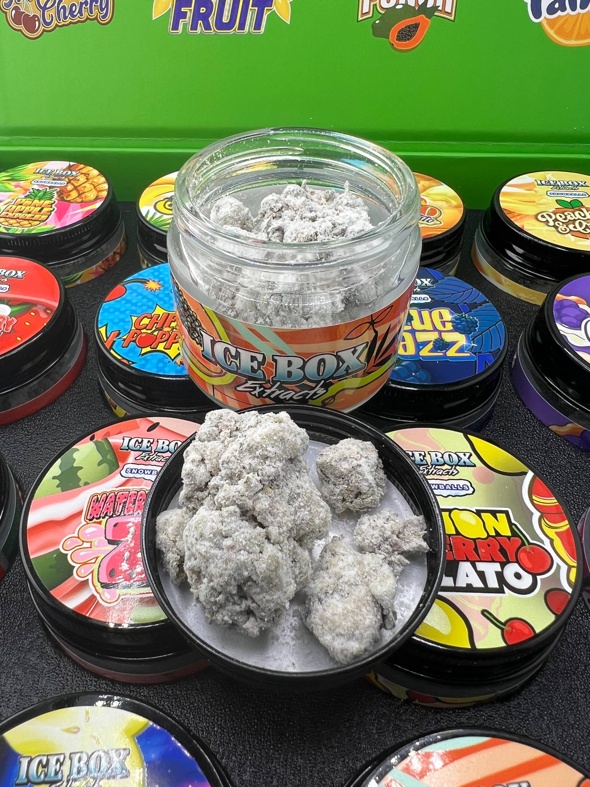 QP ICE BOX [300]